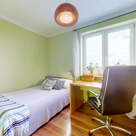 Flora Ursynow 2 Bedrooms & Parking *