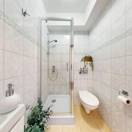 Appartement Flora Ursynow 2 Bedrooms & Parking Varsovie