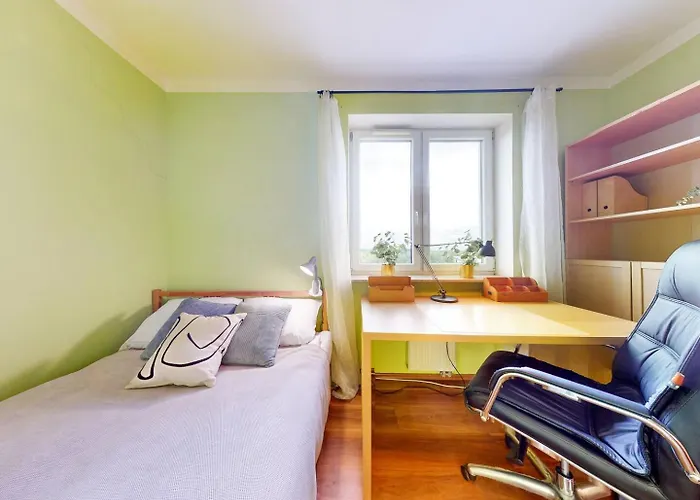 Flora Ursynow 2 Bedrooms & Parking * Warszawa