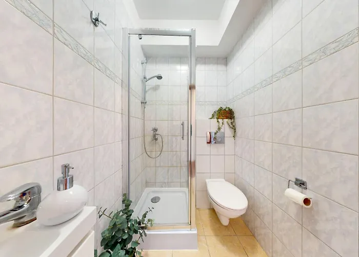 Apartment Flora Ursynow 2 Bedrooms & Parking Warsaw