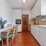 Flora Ursynow 2 Bedrooms & Parking Apartament Warszawa