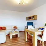 Flora Ursynow 2 Bedrooms & Parking Apartament *