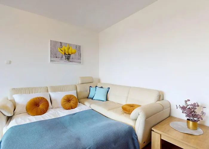 Flora Ursynow 2 Bedrooms & Parking Διαμέρισμα