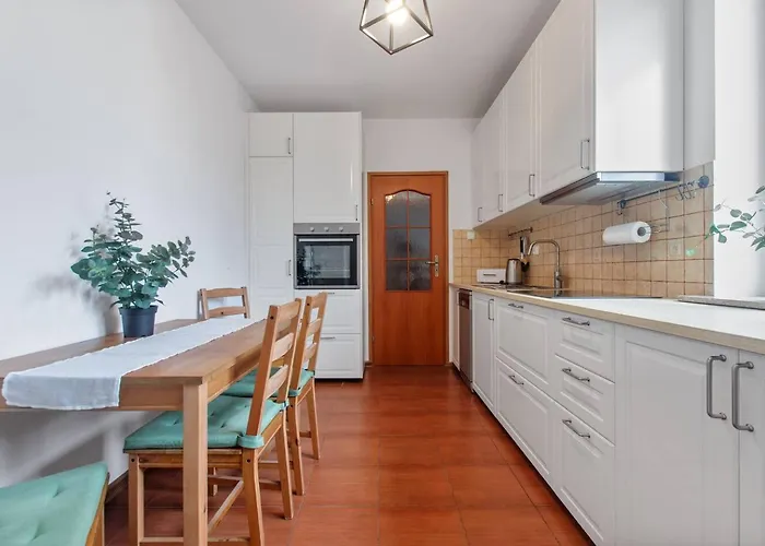 Flora Ursynow 2 Bedrooms & Parking Διαμέρισμα Βαρσοβία